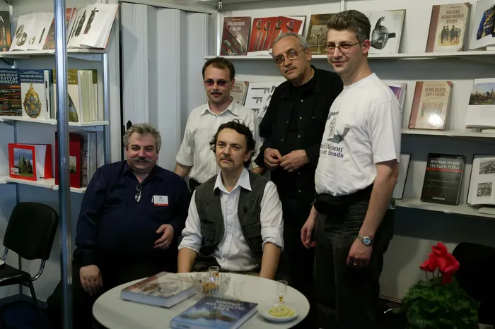 На Книжном салоне в Санкт-Петербурге